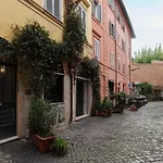 Trastevere Leopard\'Oro Apartment